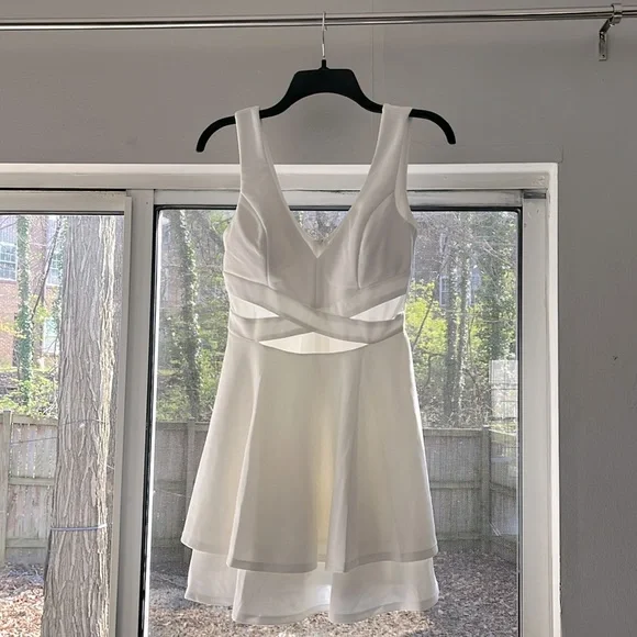 Windsor | Dresses | Ivory Dress Size S Windsor Store | Poshmark